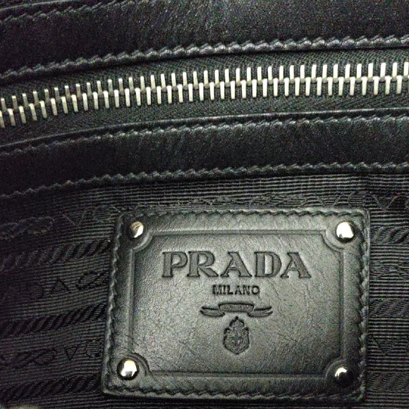 Prada Black Leather New Look Tote Bag - Picture 10 of 14
